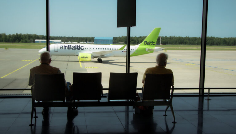 Доля Ryanair в перевозках из Риги быстро растет, airBaltic - сокращается