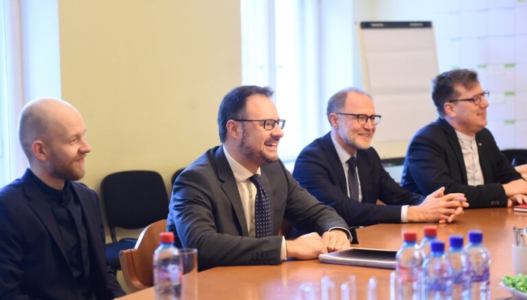 TV neveikli pazib 'Progresīvo' plāni ministru krēslu dalīšanā