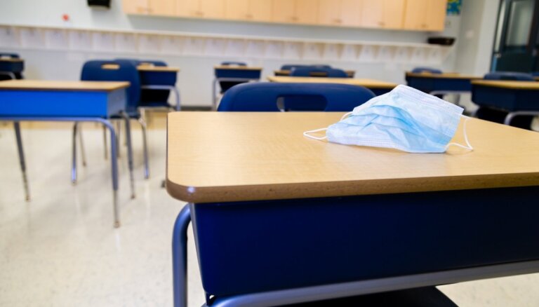 Министр здравоохранения призывает родителей не пускать в школу простуженных детей